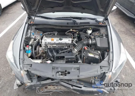 2010 Honda Accord 2.4 Lx from USA, damaged, VIN 1HGCP2F35AA066742